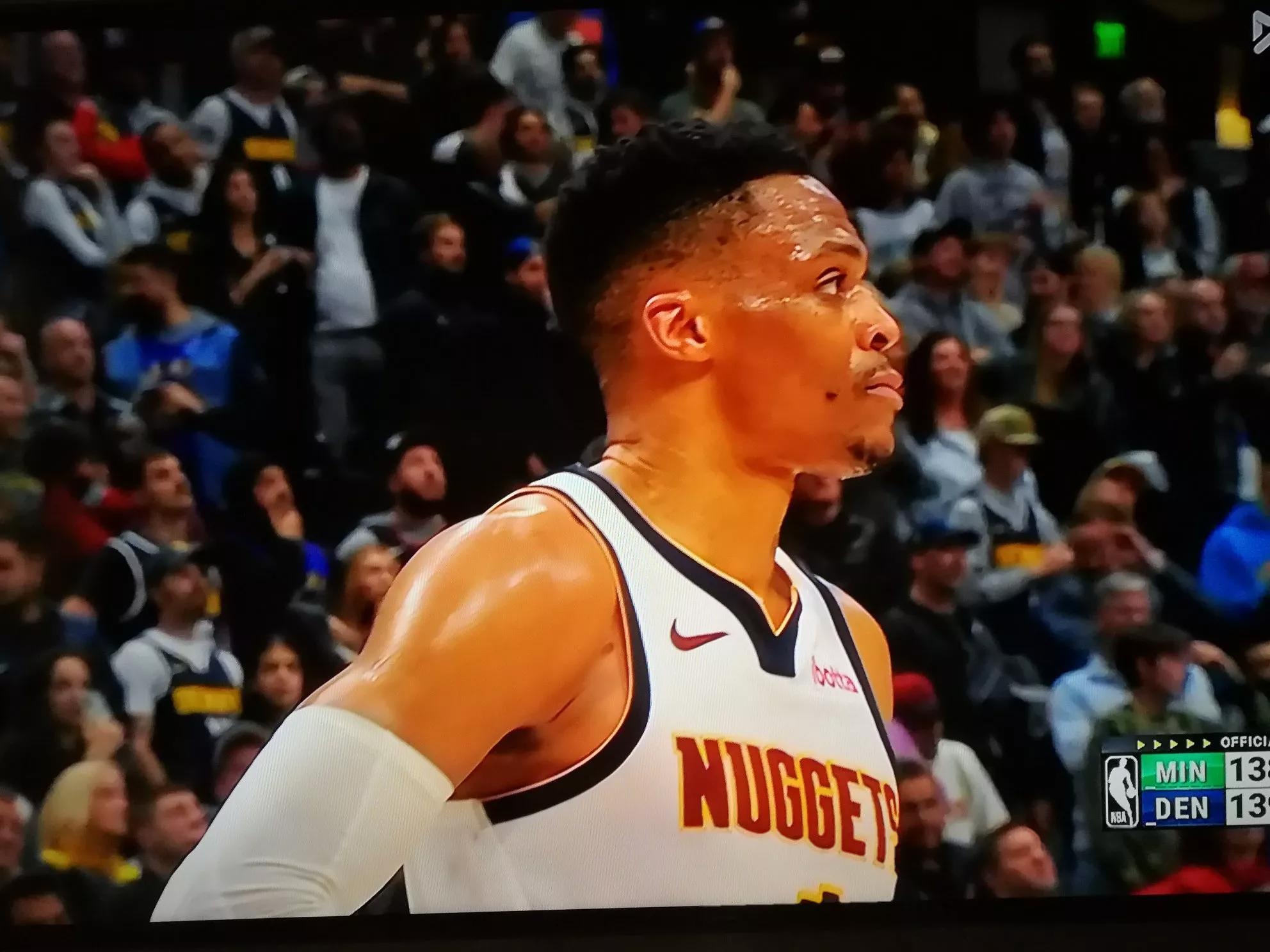 爱游戏官网-深圳队逆转爵士,约基奇惊艳四座