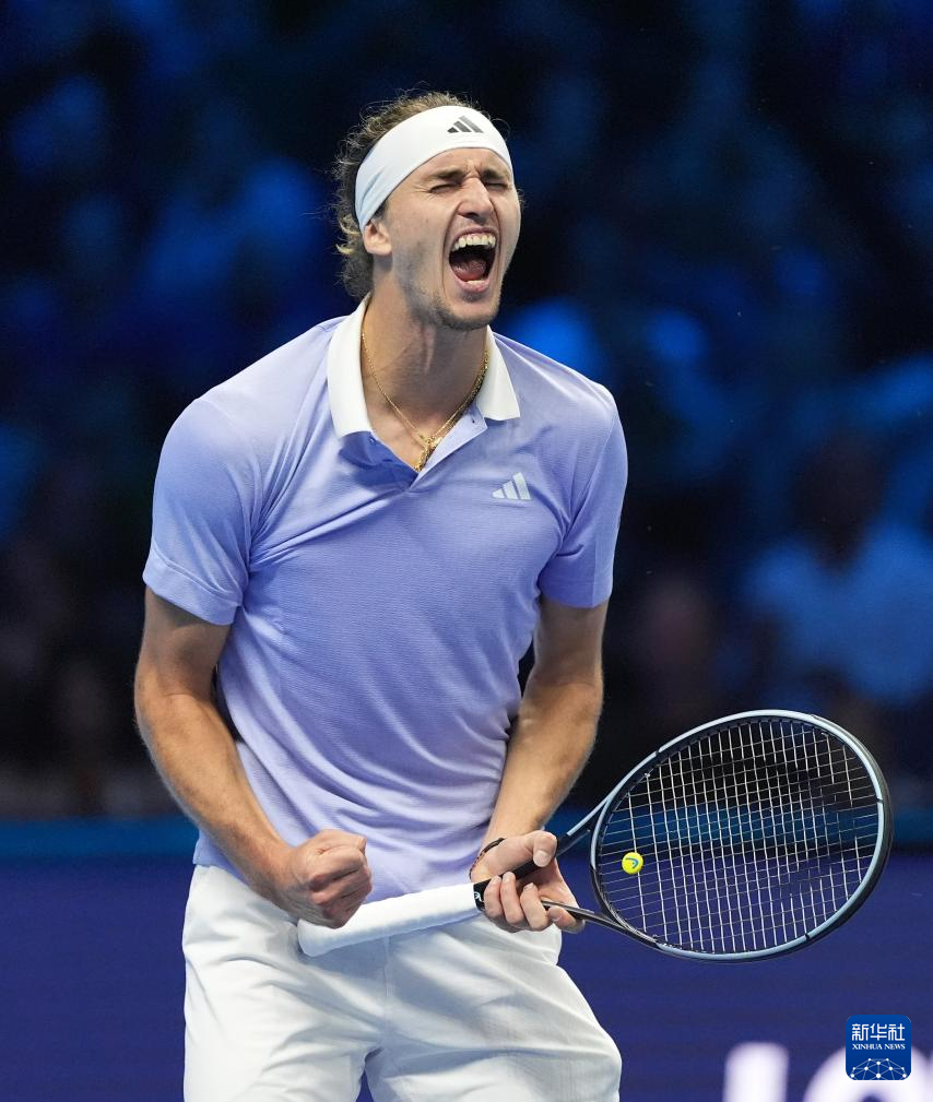 爱游戏官网-ATP总决赛绝杀戴维斯杯，阿尔卡拉斯惊艳四座